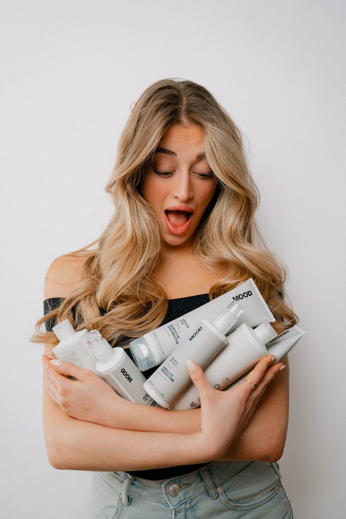 Model met de MOOD Keratin Line